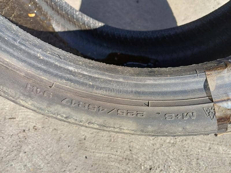 Sava 225/45 R17 Zimska