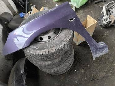 levo krilo za Peugeot 307