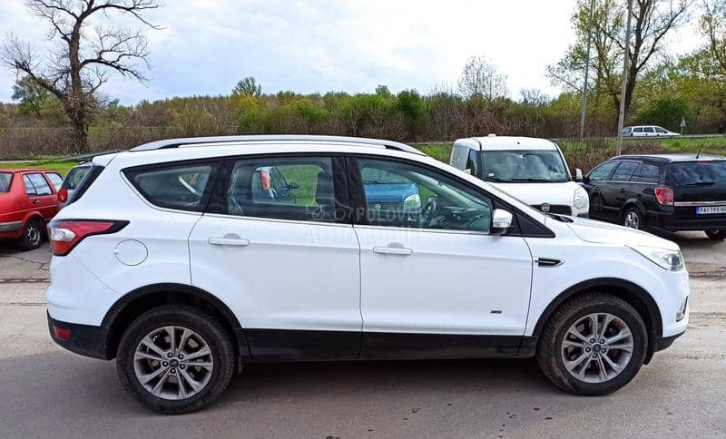 Ford Kuga 2.0  180hp AWD