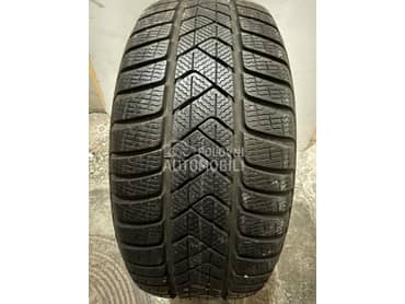 Pirelli 245/45 R18 Zimska