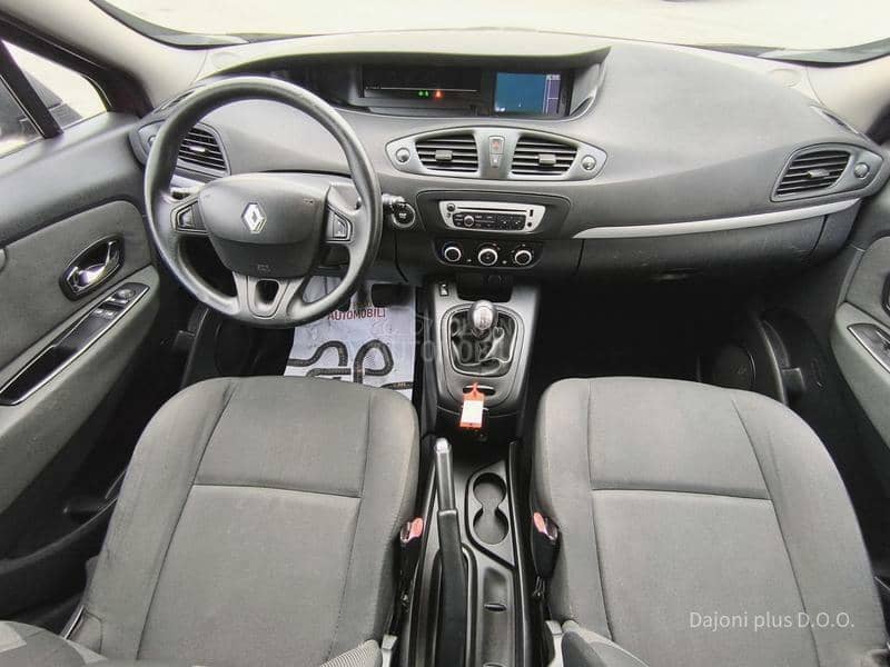 Renault Scenic 1.5 DCI