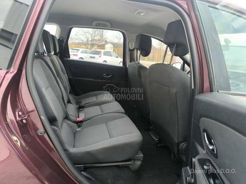 Renault Scenic 1.5 DCI
