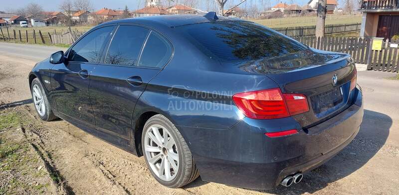 BMW 520 n47 2013. god. -  kompletan auto u delovima