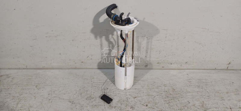 PUMPA GORIVA U REZERVOARU