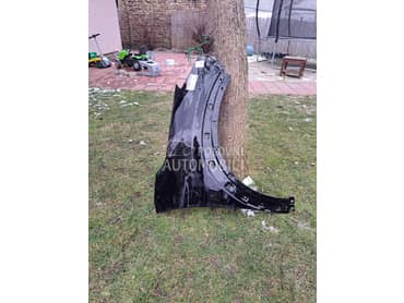 Desno krilo blatobran za Hyundai ix35 od 2009. do 2015. god.