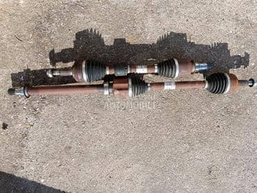 Poluosovina leva za Renault Arkana, Clio, Grand Espace ... od 2016. do 2024. god.