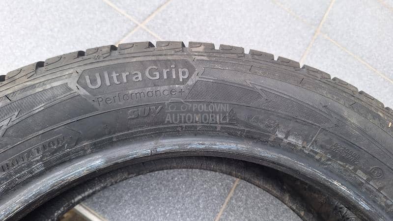 Goodyear 225/55 R19 Zimska