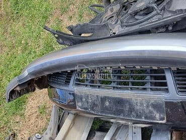 lajsna branika hrom za Audi A4 od 2001. do 2004. god.