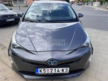 Toyota Prius 1.8 HYBRIDE ŠVAJ NOV