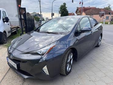 Toyota Prius 1.8 HYBRIDE ŠVAJ NOV