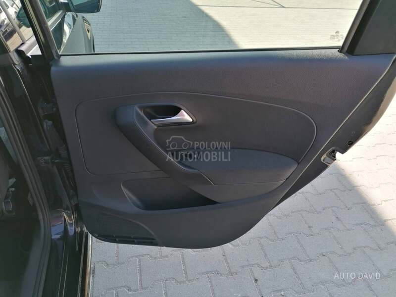 Volkswagen Polo 1.2B SVAJCARSKA