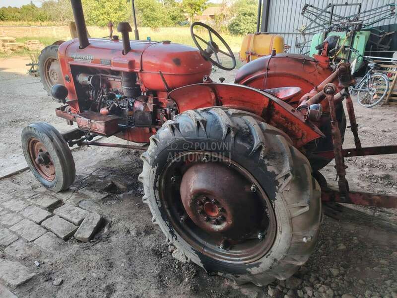 Steyr Nufield 3/moze auto