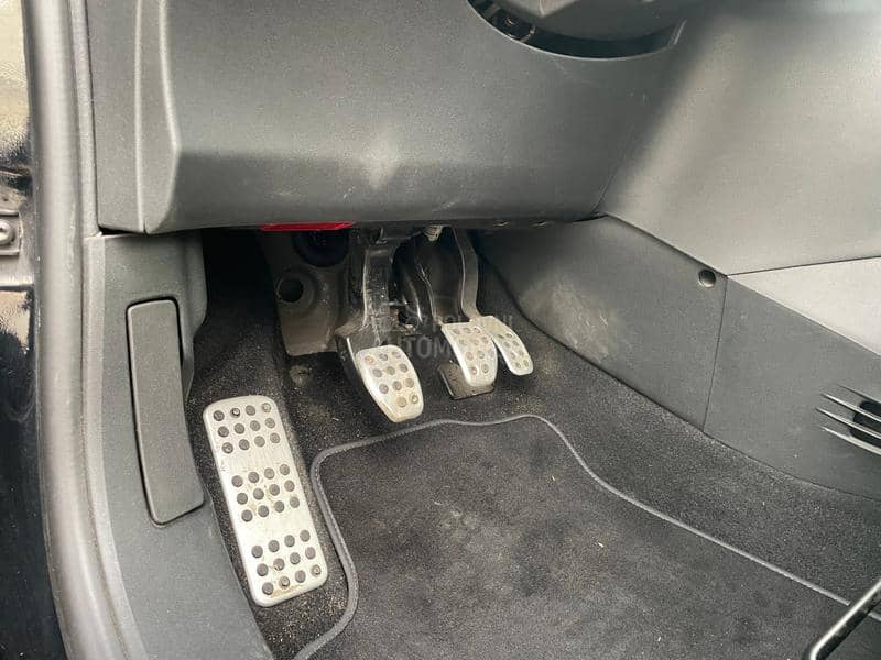 Citroen DS3 1.6 thp Red Edition