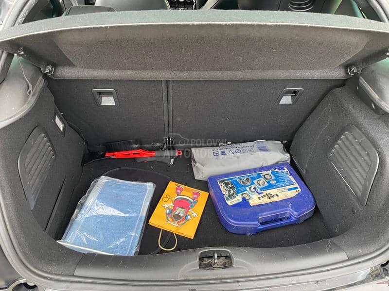 Citroen DS3 1.6 thp Red Edition