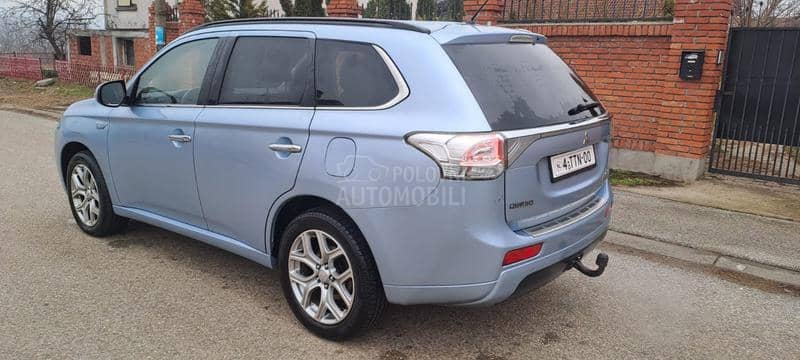 Mitsubishi Outlander 2.0 Plug in Hybrid