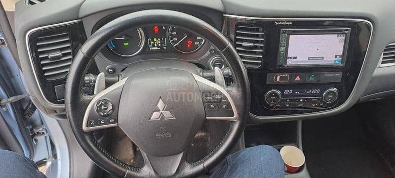 Mitsubishi Outlander 2.0 Plug in Hybrid