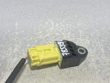 SENZOR AIRBAGA za Toyota RAV 4