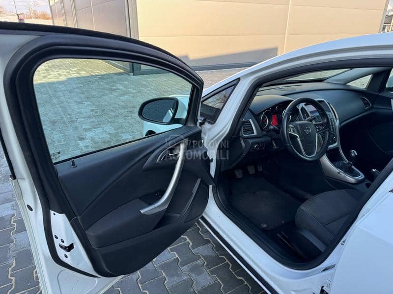 Opel Astra J 1.7 CDTI  SPORT