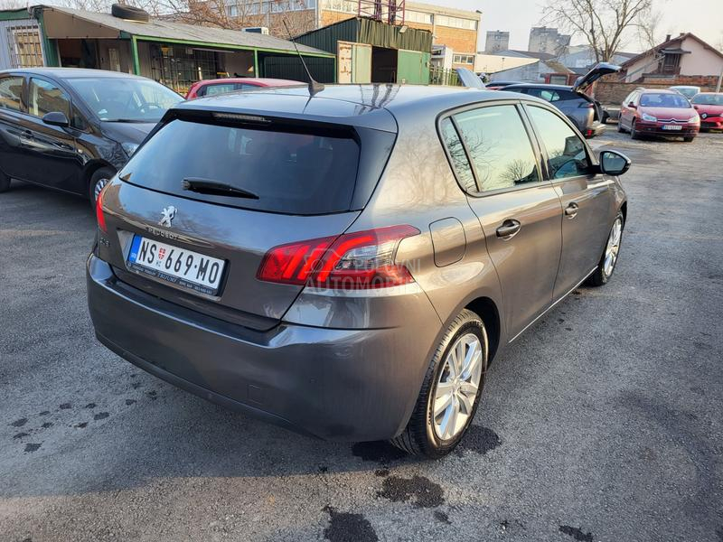 Peugeot 308 1.5HDI 131hp AT8