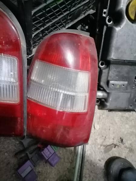 Stop lampe za karavan par