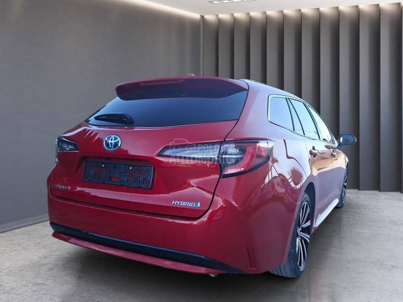 Toyota Corolla HybridT.o.pNov