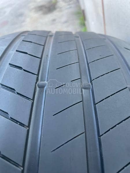 Bridgestone 245/50 R19 Letnja