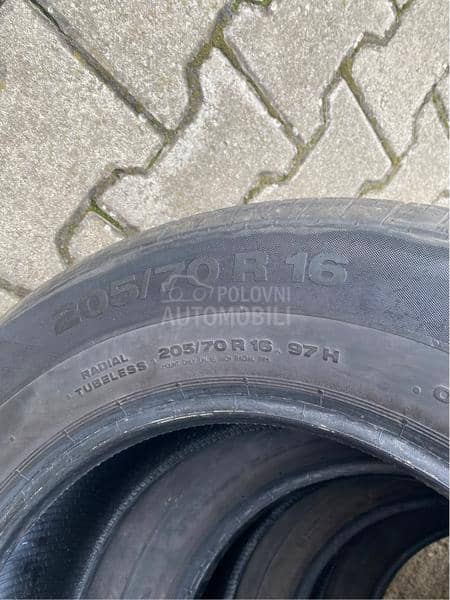 Continental 205/70 R16 Letnja