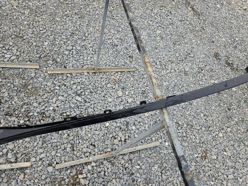 E TRON BRANIK PREDNJI