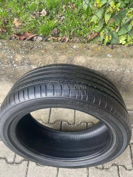 Dayton 235/45 R18 Letnja