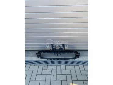 Nosac maske,plastika za Audi Q3 od 2015. do 2018. god.