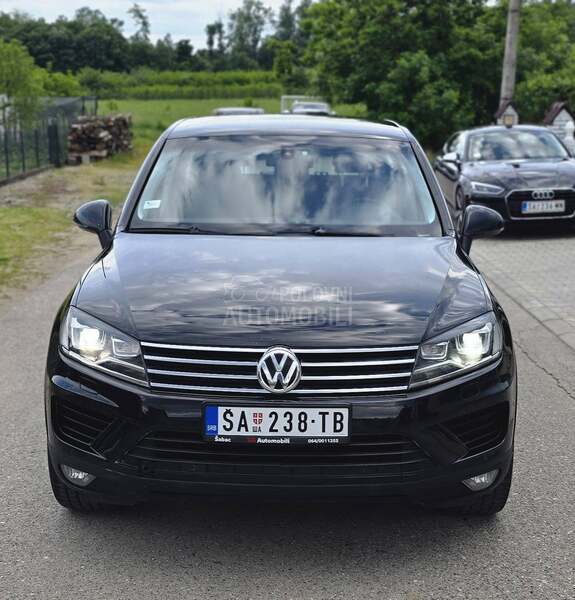Volkswagen Touareg 