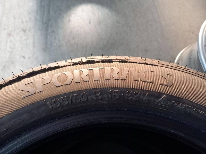 Vredestein 195/50 R15 Letnja