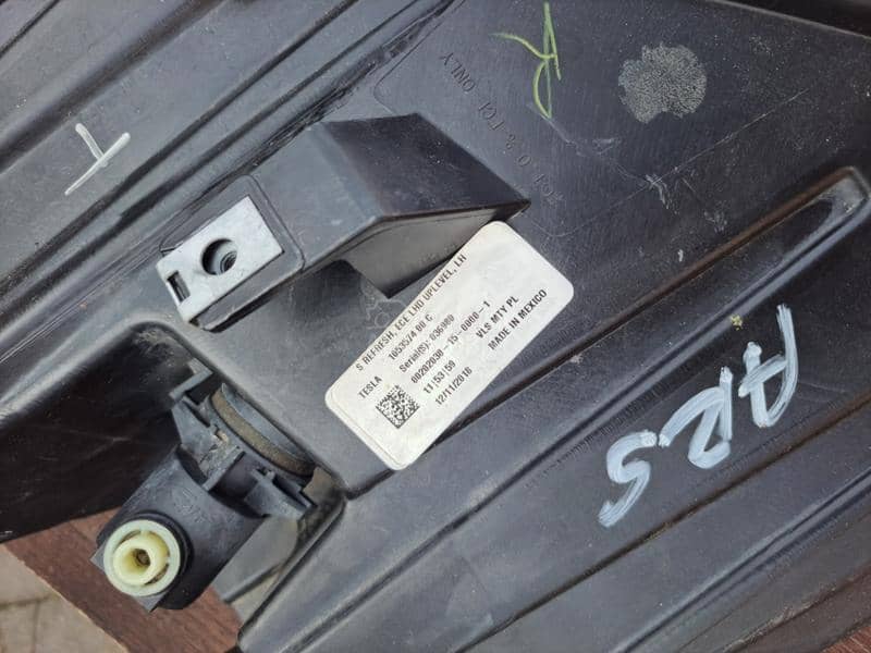 Levi far farovi facelift