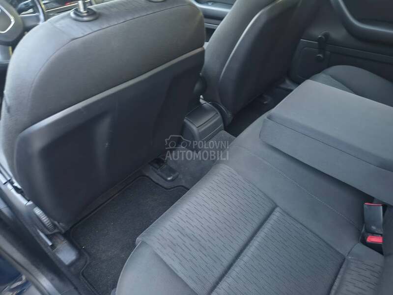 Audi A4 mehanički perffekt