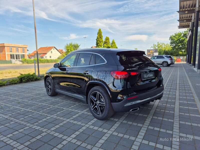 Mercedes Benz GLA 200 d 4matic AMG