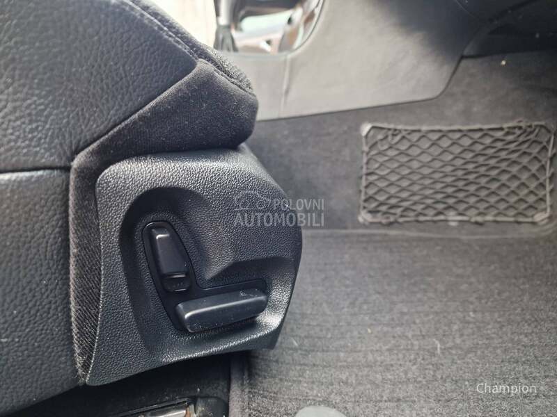 Mercedes Benz E 200 EVO AVANTGARDE