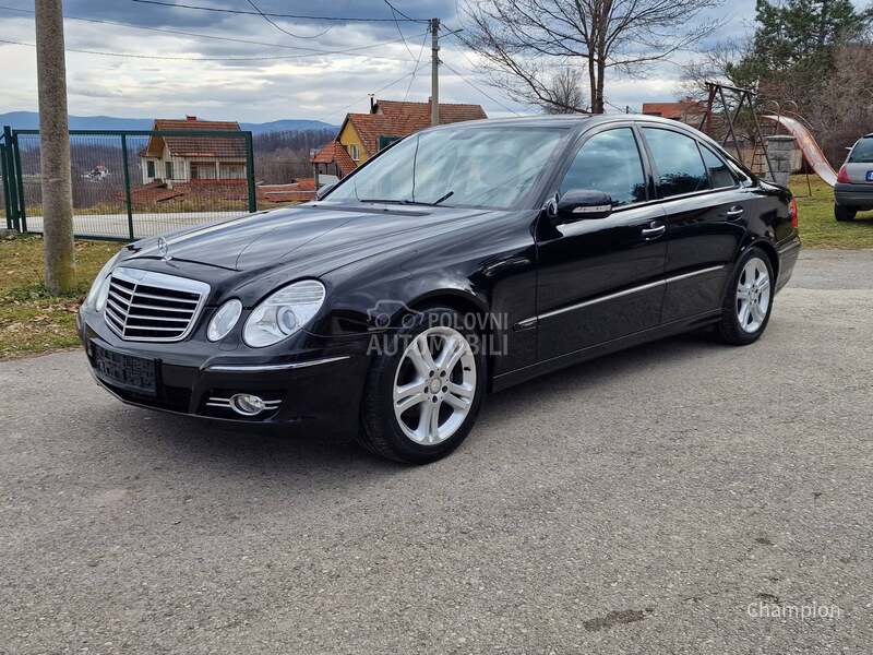 Mercedes Benz E 200 EVO AVANTGARDE