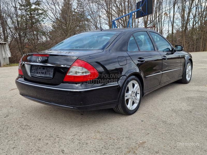Mercedes Benz E 200 EVO AVANTGARDE