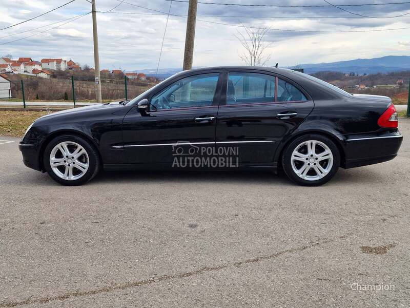Mercedes Benz E 200 EVO AVANTGARDE
