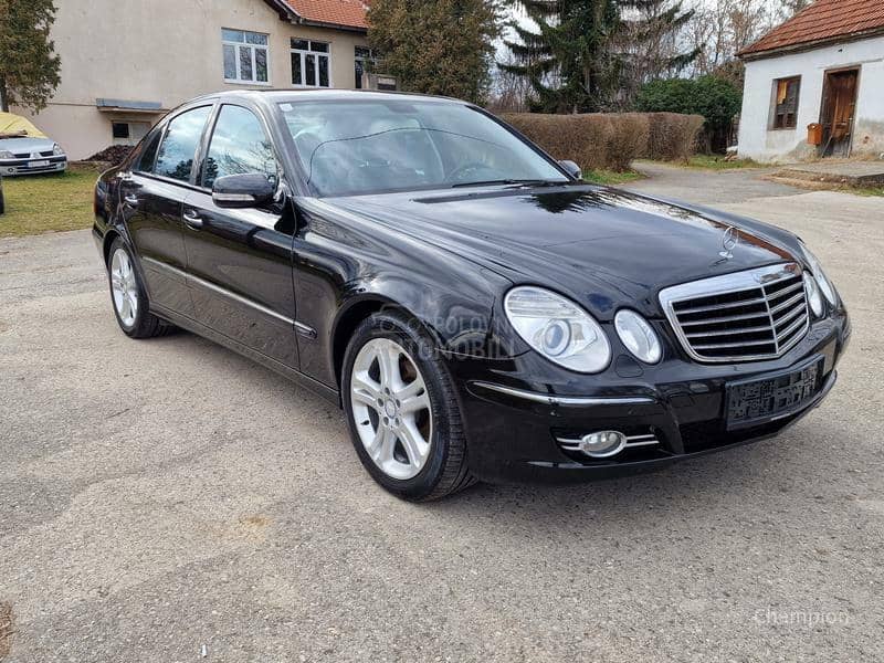 Mercedes Benz E 200 EVO AVANTGARDE