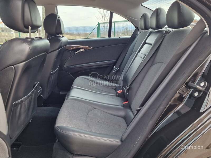 Mercedes Benz E 200 EVO AVANTGARDE