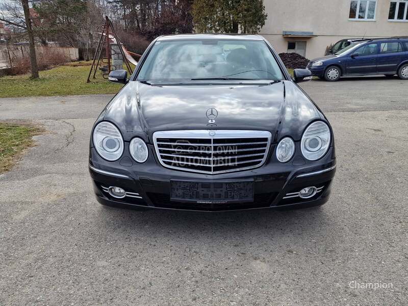 Mercedes Benz E 200 EVO AVANTGARDE