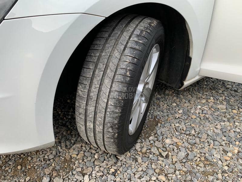 Volkswagen Golf 7 1.6 TDi