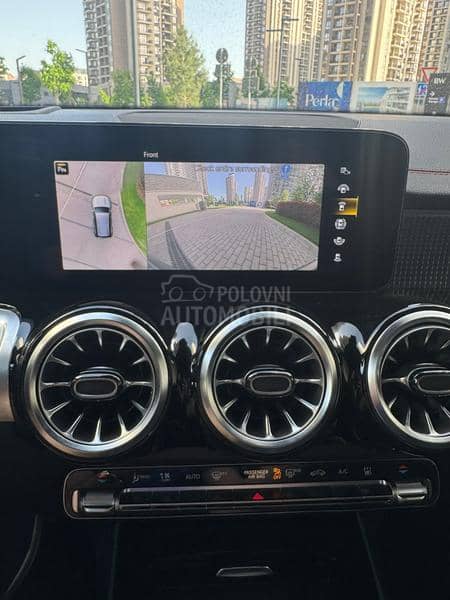 Mercedes Benz EQB 300/AMG/4MATIC/