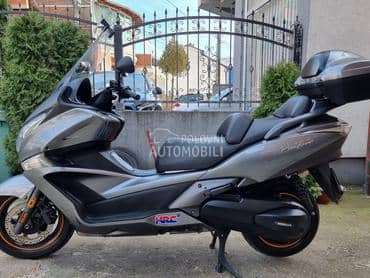 Honda silver wing 400