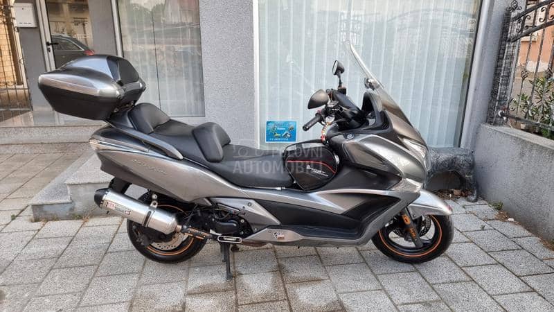 Honda silver wing 400