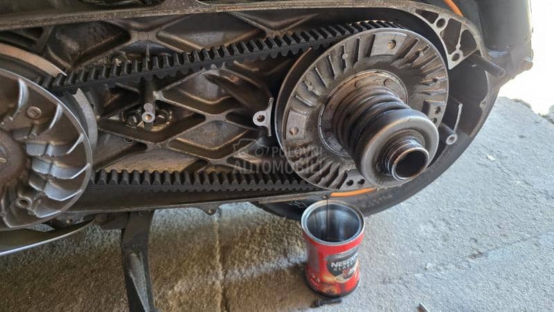 Honda silver wing 400