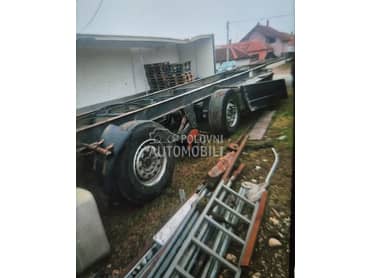 Podvoz sa šasijom od hladnjače
