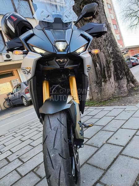 Suzuki GSX-S1000GX