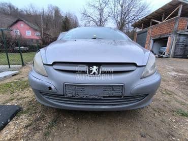 prednji branik za Peugeot 307